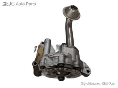 Engine Oil Pump For 03-06 Audi TT Quattro  1.8 06A115121 Turbo - Image 1 of 4