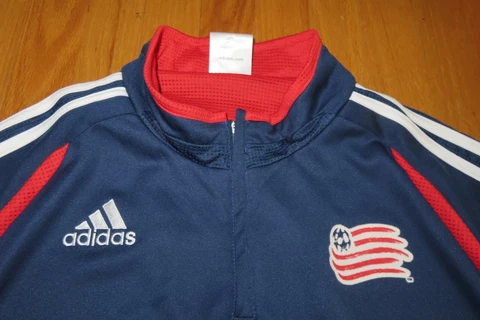 Adidas MLS NEW ENGLAND REVOLUTION Soccer Zippered (XL) Warm-Up Jacket Cover