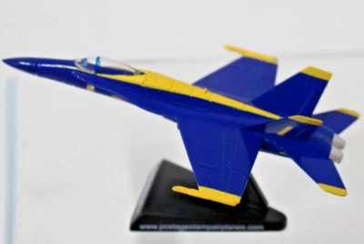 Azul Marino Angel F/A 18C Hornet Flight Demo PS5338-1 1:150 Envío el mismo día Foto 1 de 4