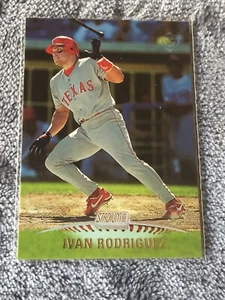 Ivan Rodriguez Texas Rangers 1999 Topps Stadium Club # 270 - Picture 1 of 2