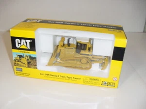 1/50 CAT D8R Series 2 Track Type Tractor W/Ripper by Norscot NIB! - Picture 1 of 3