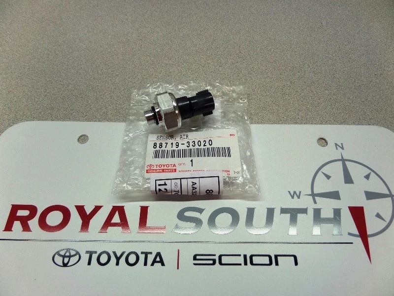 Interruptor sensor de presión de aire acondicionado Toyota Scion genuino OEM Foto 1 de 4