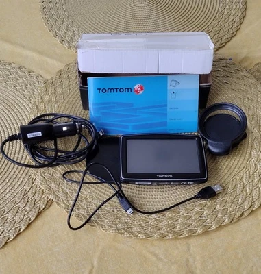 The Tom Tom XL N14644 Canada 310. GPS Navigation System. - Image 1 of 4