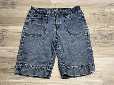 Bermudas elásticas de mezclilla para mujer St. Johns Bay talla 8 lavado oscuro Foto 1 de 4