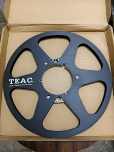 1 Pair Standard 10.5" TEAC 1/4" Black Empty Tape Reels For R2R Tape Recorders - Picture 1 of 6