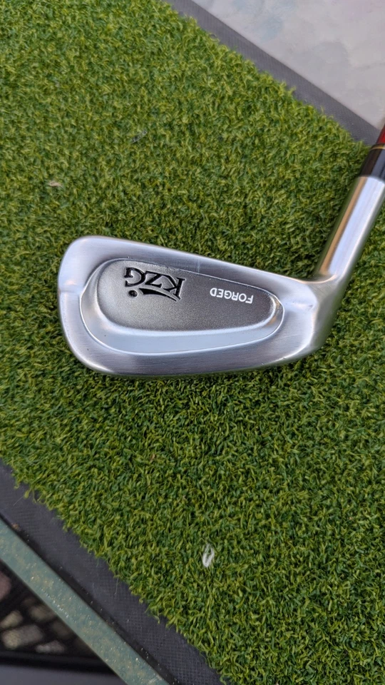 KZG Forged Left Handed Graphite Shaft 7 Iron -  mint - new grip - Image 1 of 4