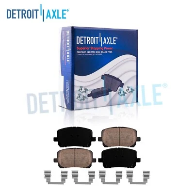 Pastillas de freno delanteras de cerámica con herrajes para Pontiac Vibe Toyota Corolla Matrix Foto 1 de 4