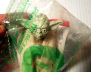 Vintage Taco Bell Star Wars Trilogie Kinder Mahlzeit Spielzeug Yoda alle Altersgruppen - Bild 1 von 5