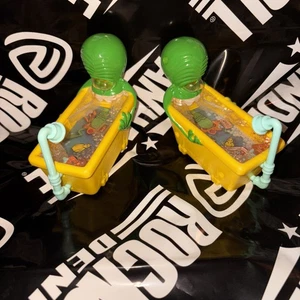 Vintage 2-teiliges Set/Taco Bell Space Goofs Alien Badewanne Mahlzeit Spielzeug/! - Bild 1 von 6