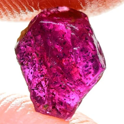 UNHEATED RUBY 2.40 ct NATURAL 100% UNHEATED RUBY ROUGH - Image 1 of 3