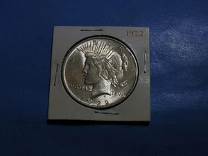 1922 Peace Silver Dollar - Picture 1 of 7