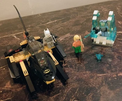 Lego 76000 Arctic Batman vs. Mr. Freeze with Aquaman on Ice As Is Pictured 🌟 - Image 1 of 4
