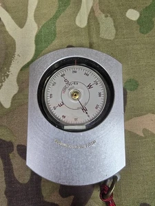 Brújula Suunto KB-14/360R Finlandia óptica de precisión rara en muy buena condición - Imagen 1 de 6