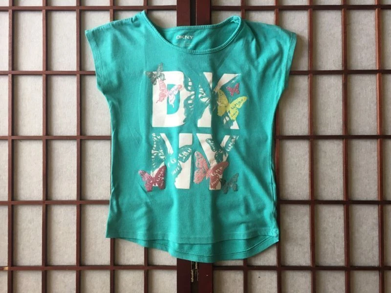 DKNY Blue with Butterflies Short Sleeve Shirt Girls Size 6 Cotton Blend Garment - Image 1 of 4
