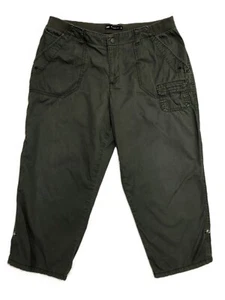 Lee Relaxed Fit 1889 Women's Cargo Capris 14M Roll Tab Hem Elastic Waist Choose - Picture 1 of 36