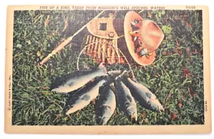 1930s Missouri Fishing Postcard - "Five of a Kind" - Fishing Catch - Picture 1 of 2