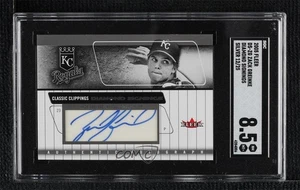 2005 Fleer Classic Clippings Silver /25 Zack Greinke #DS-ZG SGC 8.5 Auto - Picture 1 of 3