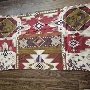 Canyon Sky Fleece Southwestern Tribal Decke Neu in Verpackung 48x54" Gheko Kokopelli Überwurf - Bild 1 von 13