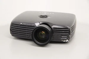 Projection Design F-22 SX + Zoom EN35 1080P Commercial Projector 10,000 Hours - Picture 1 of 11
