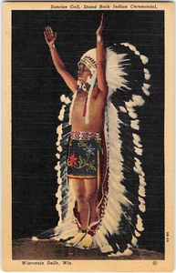 Sunrise Call, Stand Rock Indian Ceremonial Wisconsin Dells, WI Postal de Colección - Imagen 1 de 2