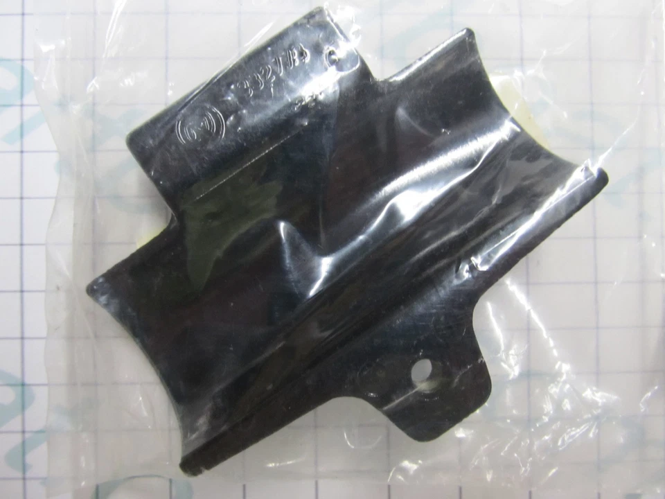 332773 0332773 OMC Clamp Bracket Evinrude Johnson Electric Trolling Motors - Image 1 of 1