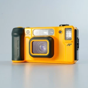 EXCELLENT MINOLTA Weathermatic Dual 35 Point & Shoot Film Camera - Picture 1 of 21