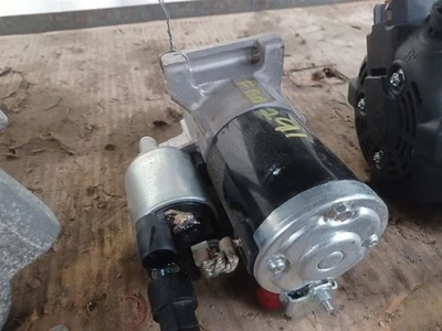 2022 GMC Savana 3500 Starter Motor 2626737 - Image 1 of 4