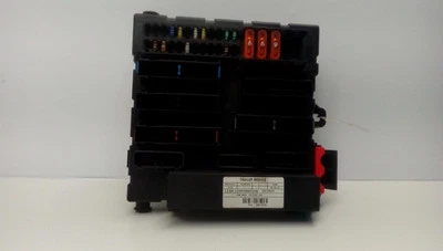 Scatola fusibili Opel Vectra C GTS 13125489519033104 2.17 Diesel 92kw 27532900 - Immagine 1 di 4