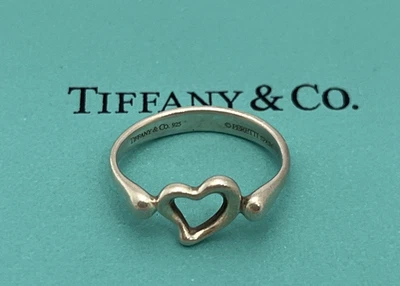 TIFFANY & CO. STERLING SILVER 925 ELSA PERETTI OPEN HEART RING - 5 - Image 1 of 4
