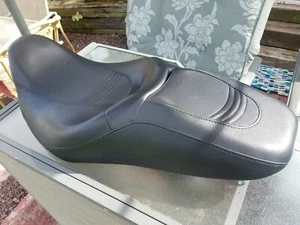 Genuine Harley Davidson Low Profile Touring Seat 23672 RDW-92/61-0067 - Picture 1 of 12