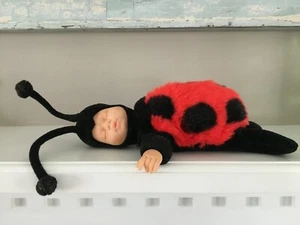Anne Geddes 1998 Stuffed Animal Toy Infant Baby Doll  Sleeping Ladybug CUTE! - Picture 1 of 1