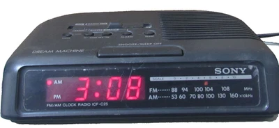 Radio reloj despertador FM/AM vintage Sony ICF-C25 negro Dream Machine ¡Funciona muy bien! Foto 1 de 4