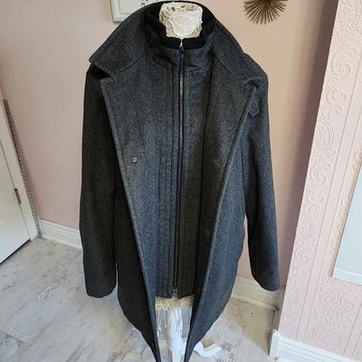 LKNW BOSS Hugo Boss charcoal cashmere wool  gray coat jacket flawless 40R - Image 1 of 4