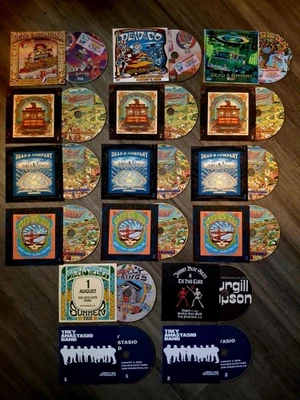 Grateful DEAD & and COMPANY THE GOLDEN GATE PARK SHOWS 8/1-2-3/25 3 DVDs 13 CDs Foto 1 de 2