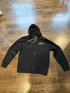 UFC Hoodie Mens Logo Black MMA Zipup Hoodie - Size L - New - Picture 1 of 4
