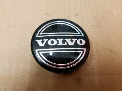 Volvo OEM 2003-2017 C70 S40 S60 S80 V50 V60 V70 Black Center Cap Cover 30666913 - Image 1 of 2