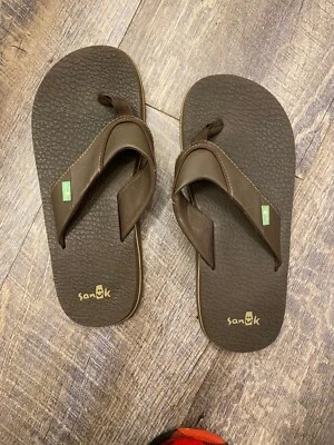 Sanuk Beer Acogedoras Chanclas Para Hombre Tanga Sandalias Marrón Yoga Mat Zapatos Talla 8 Foto 1 de 4