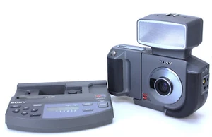 Sony DKC-C21X Appareil photo Passport Camera Station UPA-C21X (Réf#B-501) - Picture 1 of 12