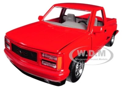 1992 GMC SIERRA GT PICKUP RED 1/24 DIECAST MODEL CAR BY MOTORMAX 73204 - Image 1 of 4