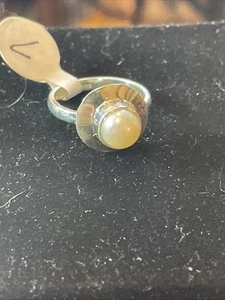 Pearl And .?925 Sterling Silver Ring Size 7 - Picture 1 of 6
