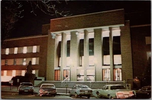 Vintage 1960s UNIVERSITY OF IOWA - Iowa City Postcard LIBRARY Nigh View / Unused - Picture 1 of 2