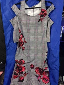 BOLD ELEMENTS PLAID AND ROSES DARK ACADEMIA COLD SHOULDER DRESS SIZE Extra Small - Picture 1 of 5