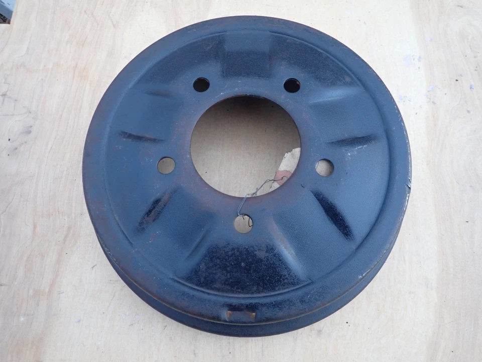 Nuevo de Lote Antiguo Tambor de Freno Willys Jeep Pickup Años 50 Años 60 Original Foto 1 de 4