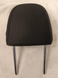 Genuine VW 2018-21 Volkswagen Atlas Front Row L or R Headrest Black Leatherette - Picture 1 of 7