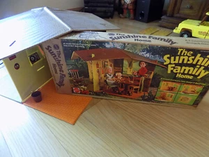 Sunshine Family House 1970's - Picture 1 of 12