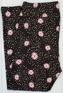 OS LuLaRoe One Size Leggings Beautiful Pink Flowers White Dots on Black  T47 - Picture 1 of 6