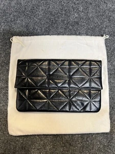 Marc Jacobs Black Quilted Leather Fold Over Clutch - Picture 1 of 6