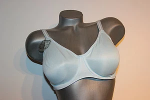 Sujetador con aros Triumph "Urban Minimizer W" talla 80 D azul claro Shaping Minimizer suave - Imagen 1 de 1