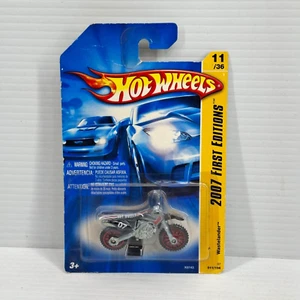 HOT WHEELS 2007 NEW MODELS 11/36 WASTELANDER CROME MOTORCYCLE SWEET RIDE - Picture 1 of 3
