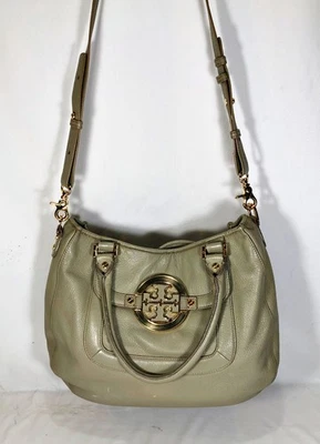 Сумочка наплечная Tory Burch Amanda Hobo шалфей зеленая шагреневая кожа - Изображение 1 из 4